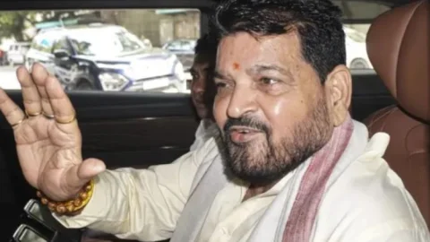 3 साल पुराने महिला पहलवान यौन उत्पीड़न केस में बृजभूषण शरण सिंह बरी, विनेश फोगाट हाईकोर्ट जाएंगी