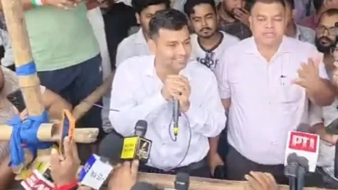 JPSC-JSSC Protest: छात्रों की सरकार से होगी सीधी वार्ता! बातचीत को छात्र तैयार, खुली वार्ता पर अड़े