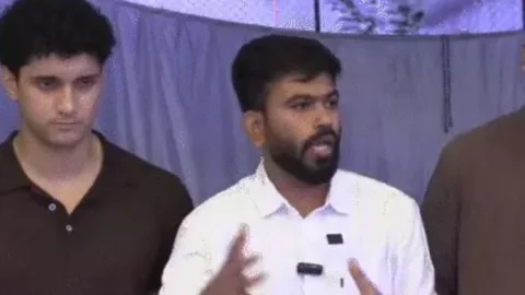 'क्या बोलती पब्लिक' से युवाओं के बीच उतरेगी CJP, अभिजीत दीपके बोले-शिक्षा और रोजगार पर चलेगा अभियान