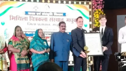 मधुबनी की 108 मीटर मिथिला पेंटिंग ने रचा विश्व रिकॉर्ड, 160 कलाकारों ने चार दिन में रचा इतिहास