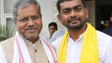 झारखंड: मर्यादा सिर्फ जनप्रतिनिधियों के लिए क्यों? जयराम के समर्थन में बाबूलाल, पुलिस पर उठाए तीखे सवाल
