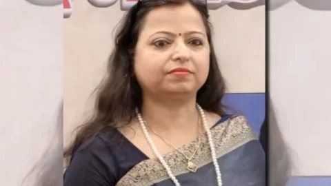 बिहार:  DCLR ने ₹2 लाख कैश के साथ रिश्वत में मांगी ₹37 हजार की वॉशिंग मशीन, नौकर समेत रंगेहाथ गिरफ्तार