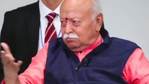 न्यूयॉर्क में मोहन भागवत का बड़ा संदेश: ‘भारत के DNA में एकता और विविधता’, बोले- मुस्लिम विरोधी सोच रखने वाला हिंदू नहीं हो सकता