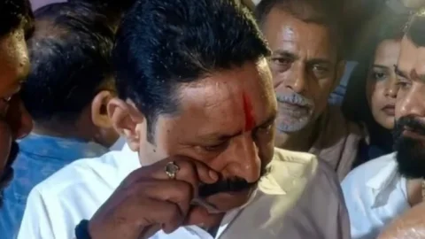बिहार: बाढ़ में शराब पार्टी के बाद चार युवकों की मौत, स्वजन से भी मिले ‘छोटे सरकार’, अनंत सिंह की छलकी आंखें