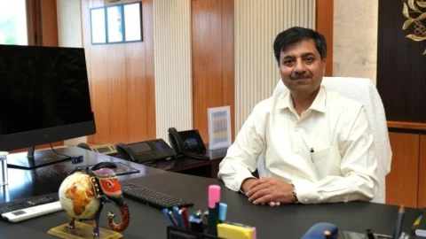 हाजीपुर: East Central Railway के नए GM डिंपी गर्ग ने संभाला पदभार
