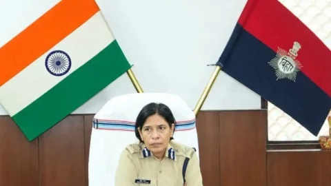 बिहार DGP प्रीता वर्मा पर बड़ा फैसला, अगले आदेश तक संभालती रहेंगी पुलिस की कमान