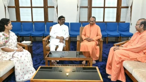 रांची के योगदा सत्संग आश्रम पहुंचे CM हेमंत सोरेन और कल्पना, जानें क्यों खास है यह धाम ?