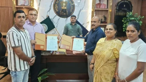 धनबाद की 12 हजार बेटियां सीखेंगी आत्मरक्षा, 100 स्कूलों में ट्रेनिंग का MoU