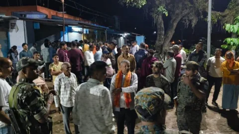 Chatra: हफुआ हादसे में MP कालीचरण सिंह की पहल, 24 घंटे में परिवार को मिली ₹14 लाख मदद