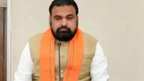 Bihar Cabinet: सम्राट चौधरी के 24 बड़े फैसले, दरभंगा कार्गो हब के लिए ₹226 करोड़ मंजूर