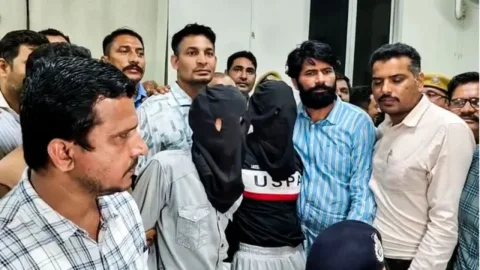 टाइगर श्रॉफ की हत्या की साजिश! कोटा से 3 संदिग्ध गिरफ्तार, लॉरेंस गैंग का नाम